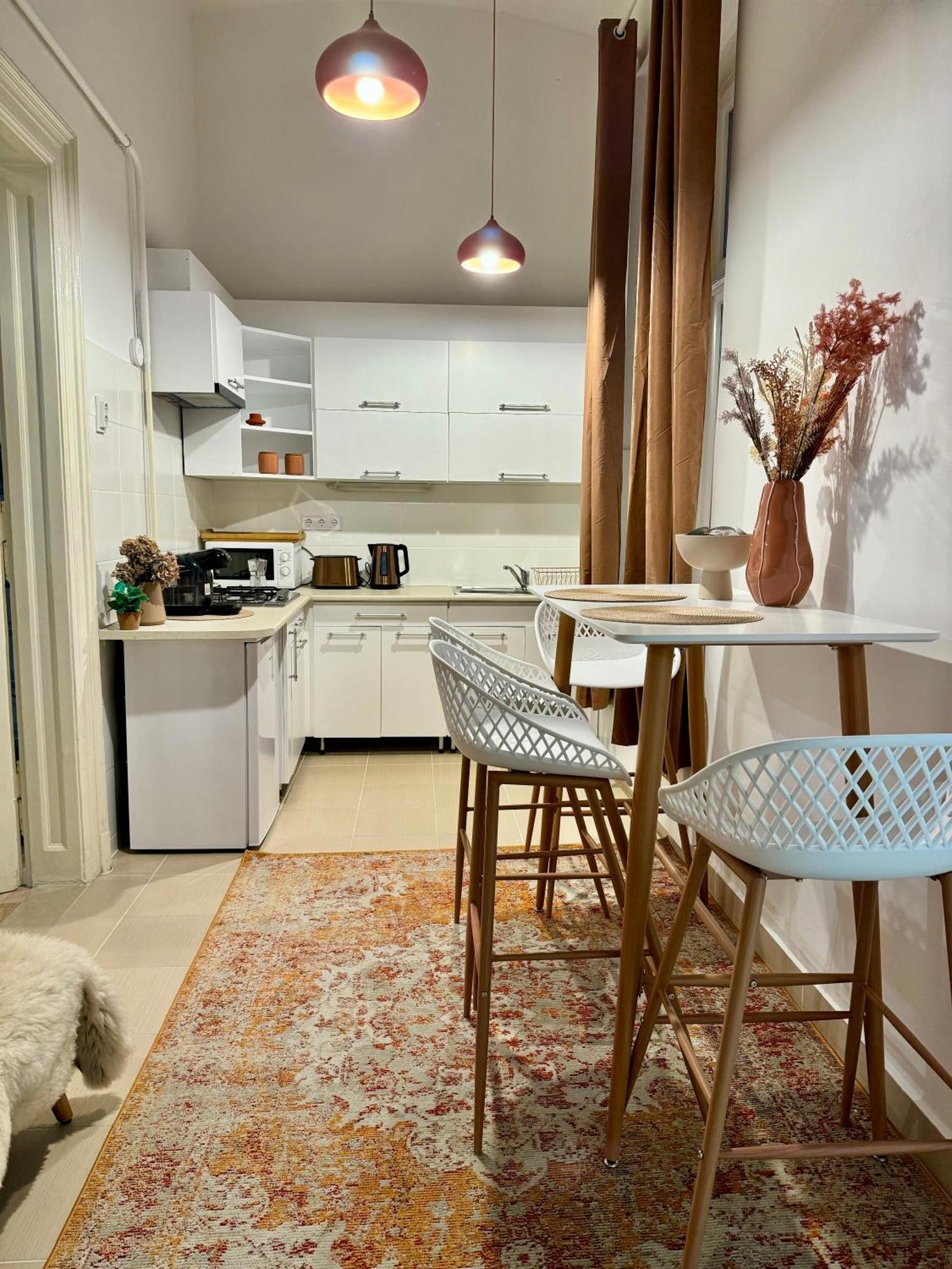 Stay At Liz Budapest Central מראה חיצוני תמונה